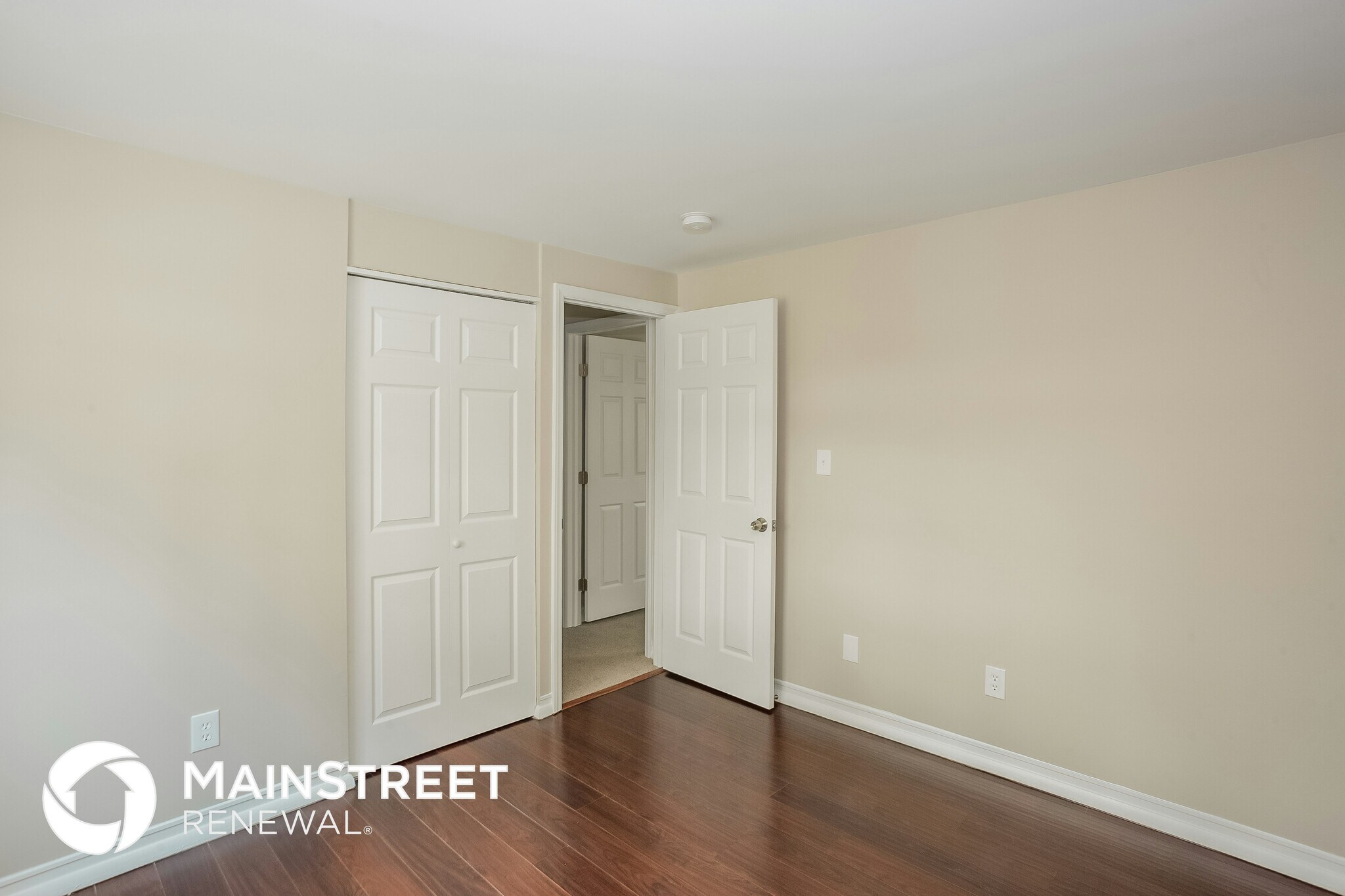 Building Photo - 7414 Shadowlake Dr
