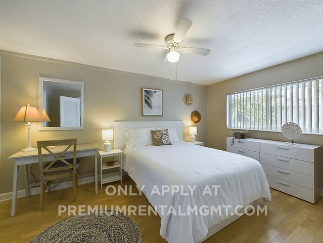 Building Photo - 7615 Ridgewood Ave Cape Canaveral FL 32931