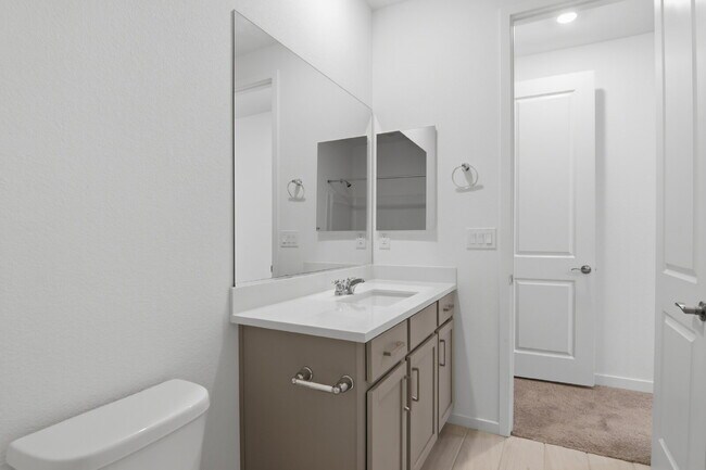 Building Photo - Experience refined living in this beautifully appointed 3-bedroom, 2.5-bathroom townhome spanning...