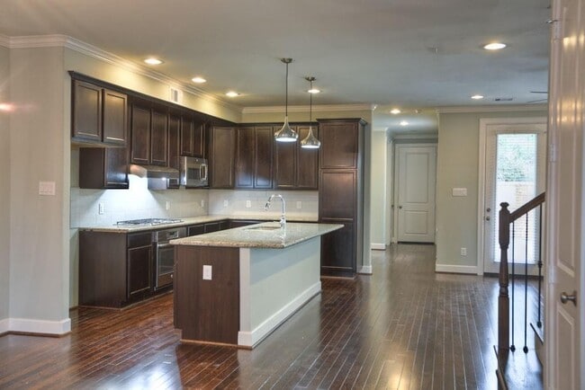 Building Photo - 179 Kendrick Pines Blvd