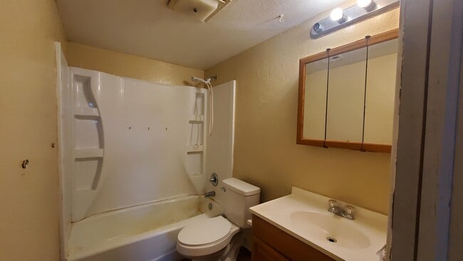 Building Photo - 3112 Forestridge Dr.