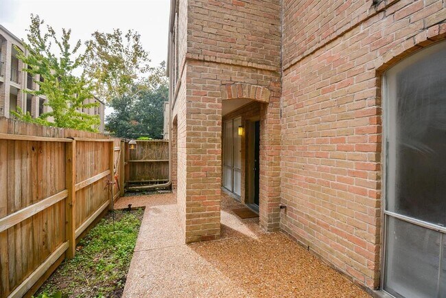 Building Photo - 4637 Wild Indigo St