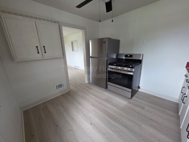 Building Photo - 517 Hornor Ave