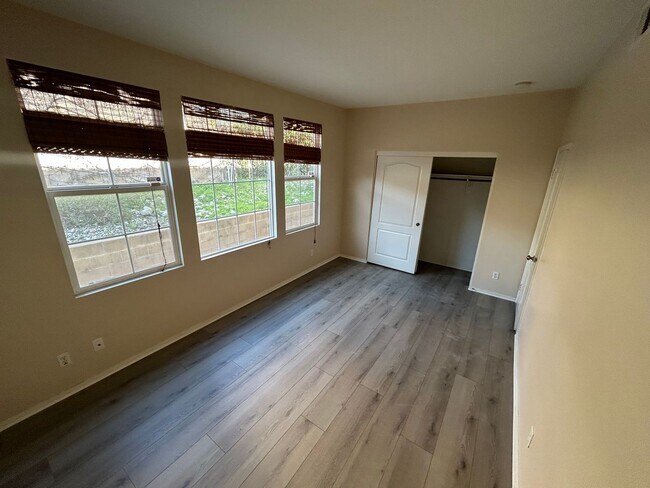 Building Photo - 5867 Jackson Pl