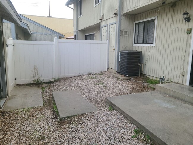 Building Photo - Beautiful 3 Bedroom Home in Loma Linda