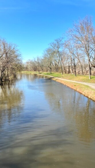 Steps from D&R Canal - 28 Canal View Dr