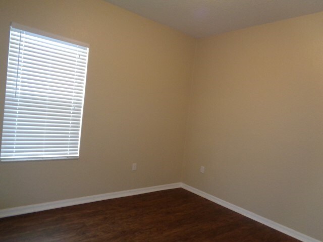 Building Photo - 5745 Woodruff Way