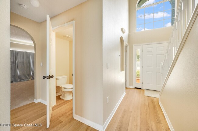 Building Photo - 2081 Brookshire Cir