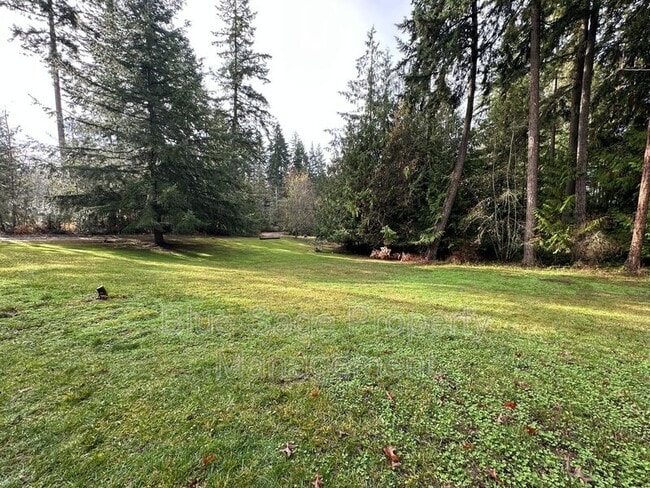 Building Photo - 1375 S Bagley Creek Rd