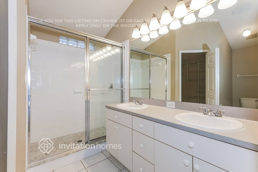 Building Photo - 24436 Summer Wind Ct