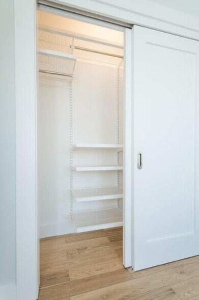 Building Photo - 123 Highland Ave