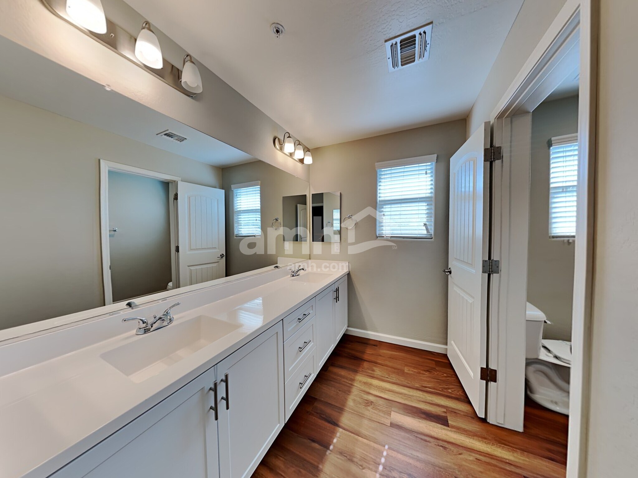 Building Photo - 20777 W Maiden Ln