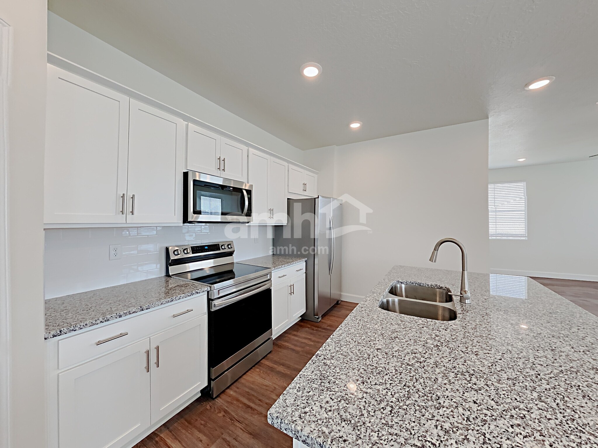 Building Photo - 5966 Verdigris Dr