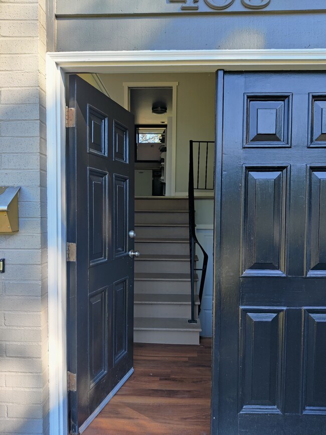 Building Photo - 403 CONTRA COSTA AVE