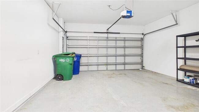 Building Photo - 505 S Tampania Ave
