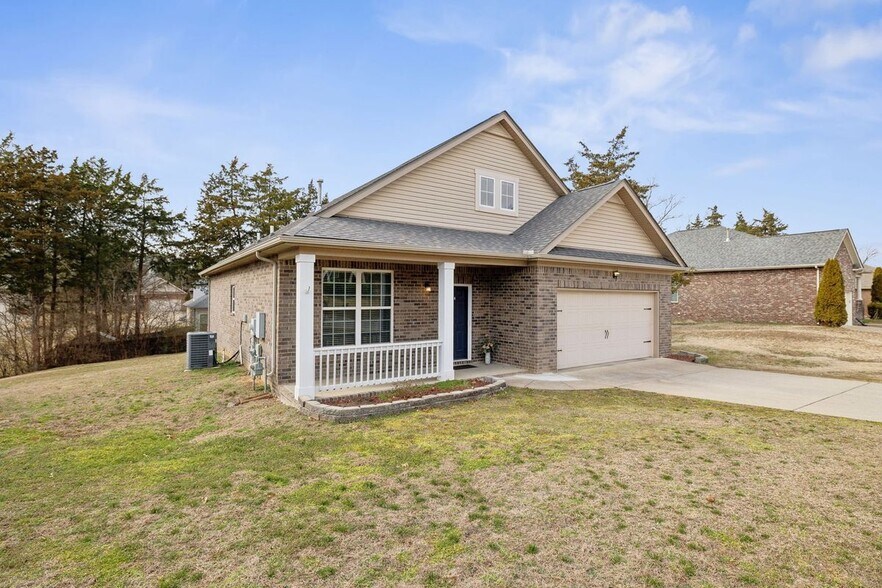 Building Photo - 3004 Bar Dr
