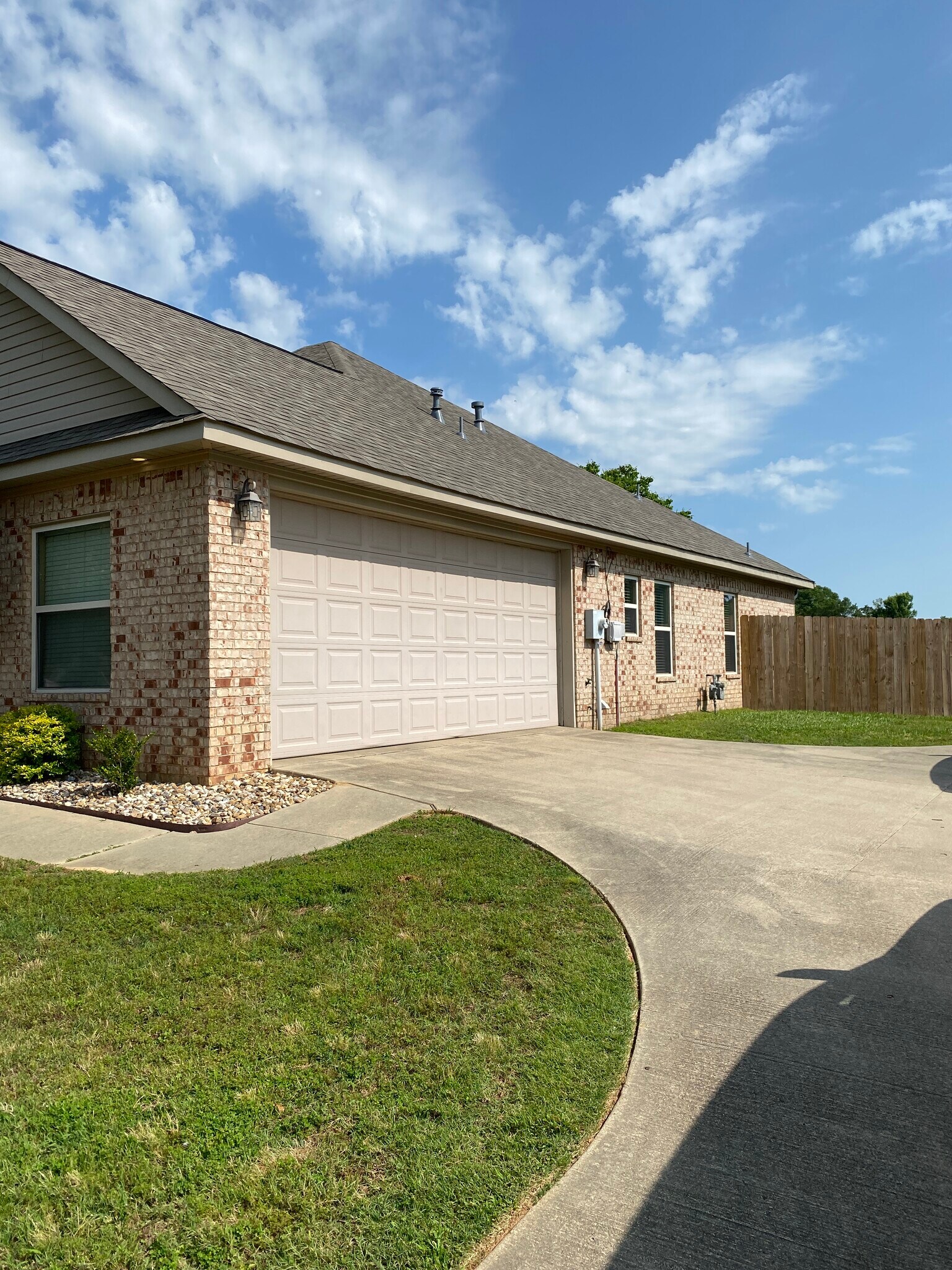 Building Photo - 12 Copper Ridge Rd
