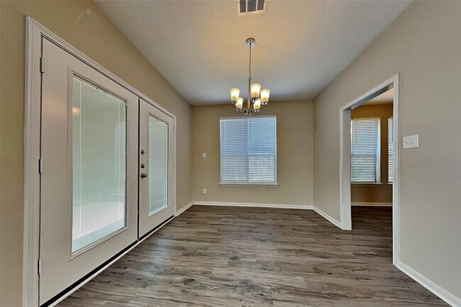Building Photo - 12522 Lusterleaf Dr