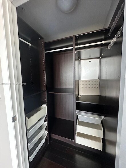 Building Photo - 90 SW 3rd St