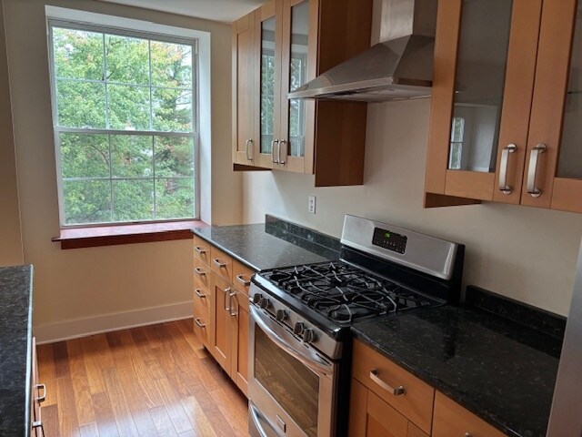 Building Photo - 3500 Sunnyside Ave