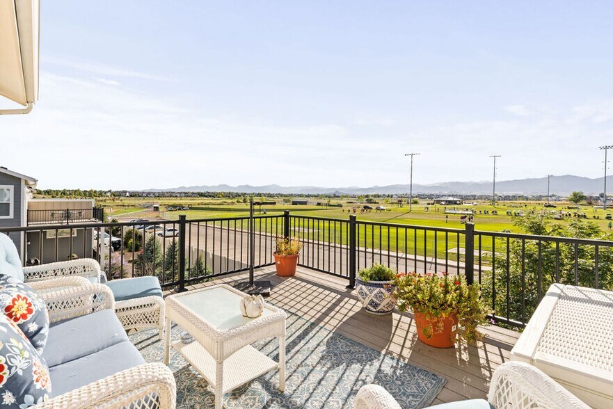 Building Photo - 799 Robert St