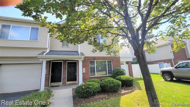 Primary Photo - 3581 Reeves Dr