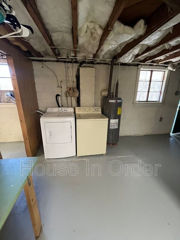 Building Photo - 436 Rowland Rd.