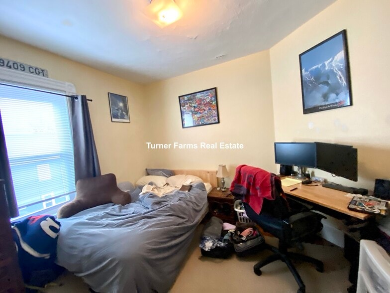 Building Photo - 59 Cedar St