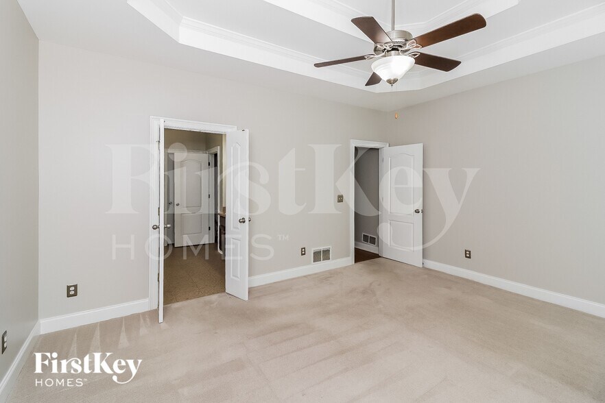 Building Photo - 461 Bentonville Ln