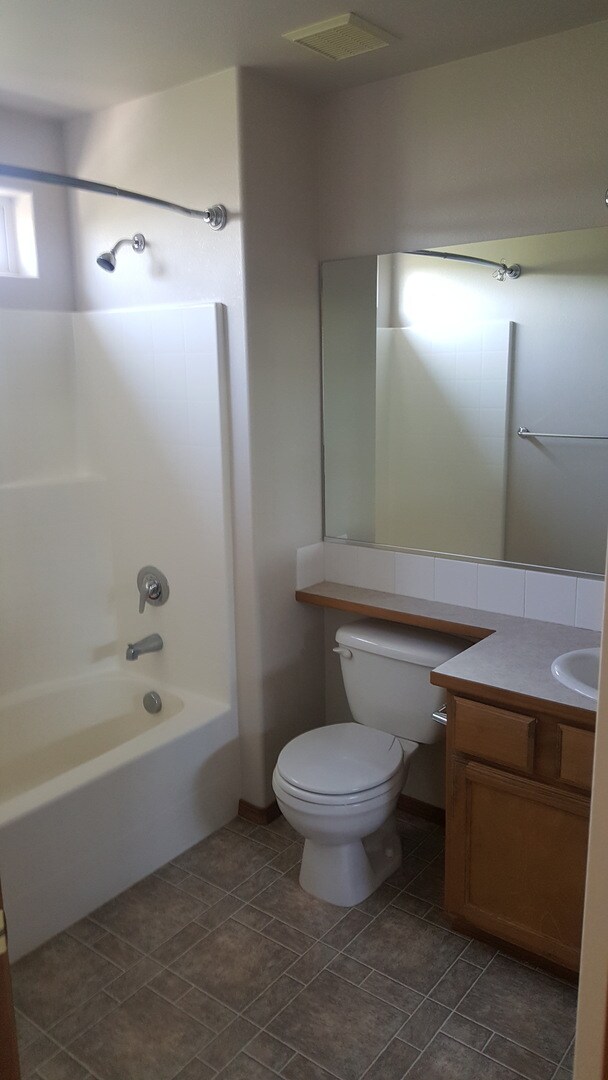 Building Photo - 4321 S Stonington Ln