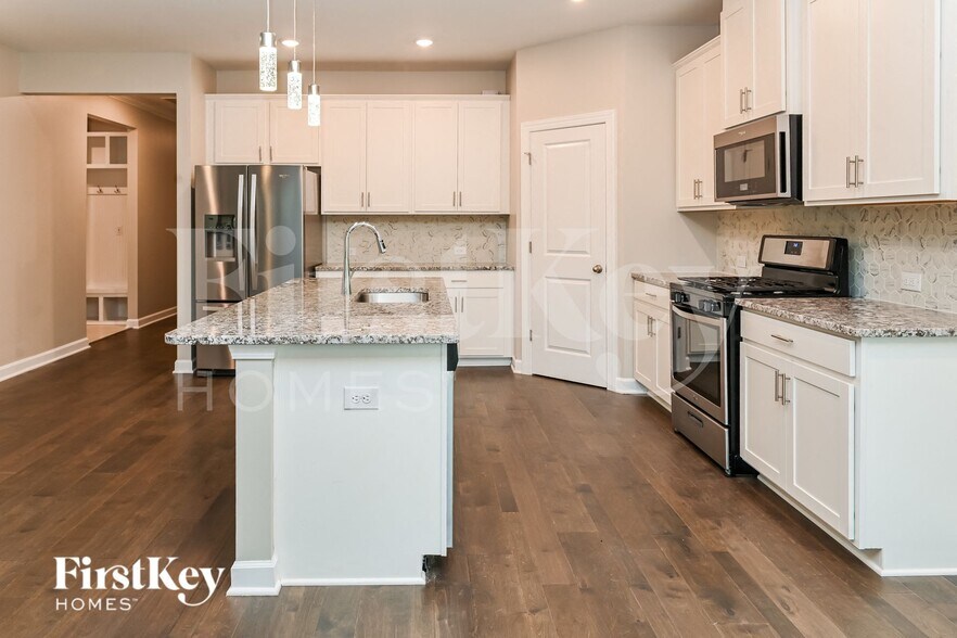 Building Photo - 9419 Festival Wy