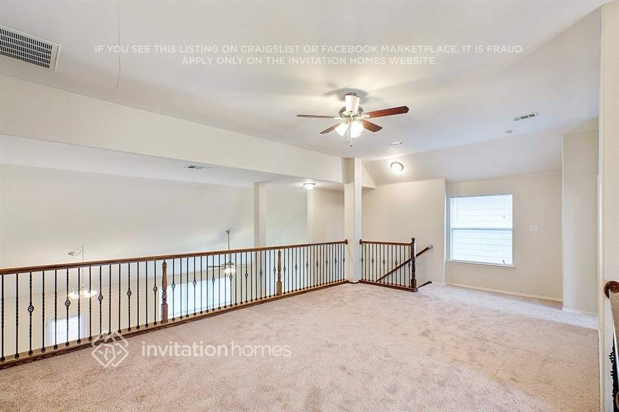Building Photo - 9917 Lamberton Terrace