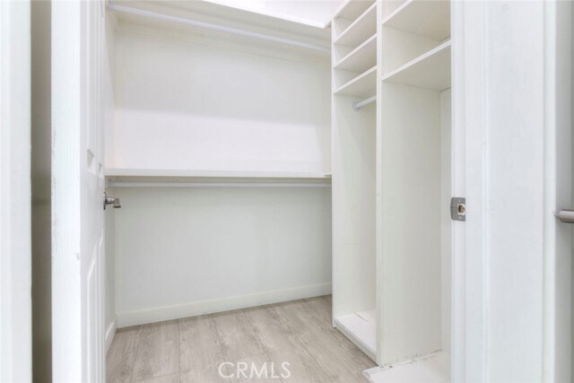 Building Photo - 353 N Mariposa St