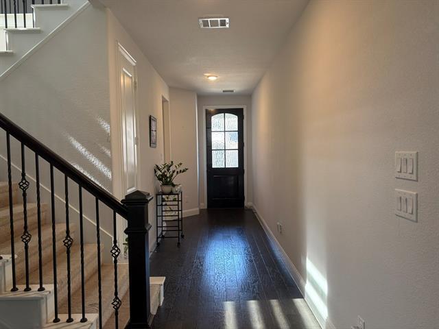 Building Photo - 2260 Washington Dr