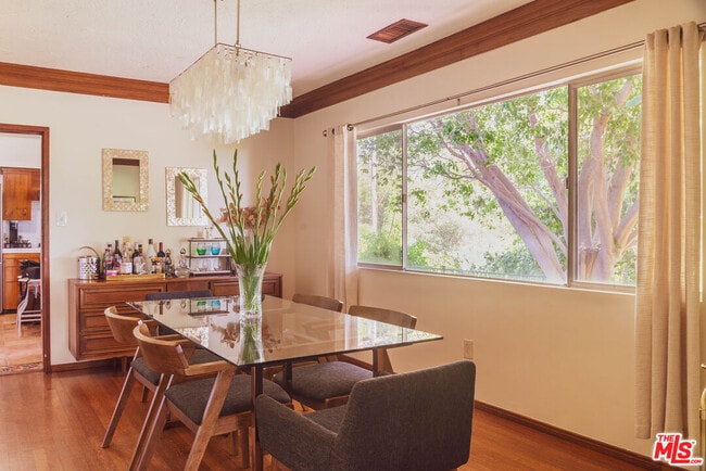 Building Photo - 1070 Norumbega Dr