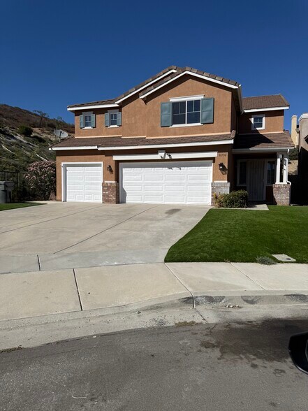 Building Photo - 38750 Cobblestone Cir