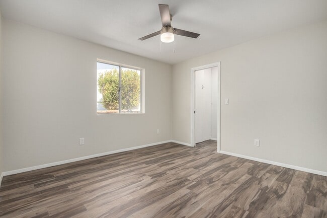 Building Photo - Green Valley- 3 bedroom/ 2 bathroom in 55+...