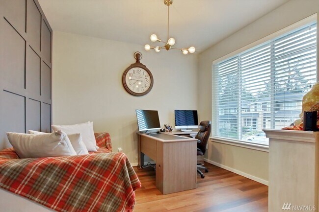 Building Photo - Auburn Lakeland Hills/Lakeview Community area 4 bedroom 2.5 bathroom home - Available May 1st, 2026