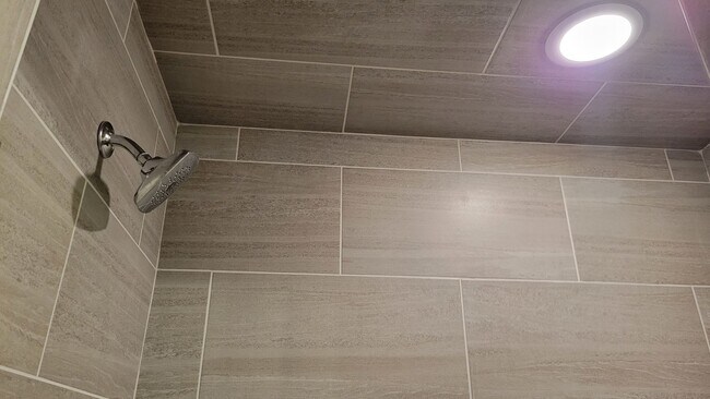 Building Photo - 7204 22nd Pl