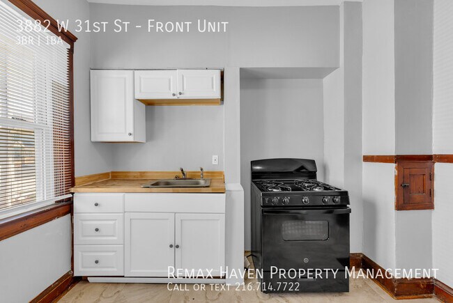 Building Photo - 3882 W 31st St