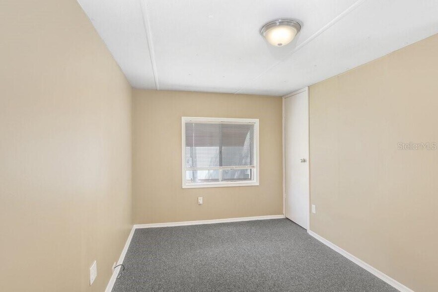 Building Photo - 14610 Coral Dr