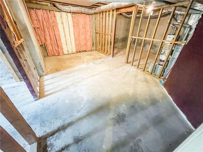 Building Photo - 1598 Brentwood Dr