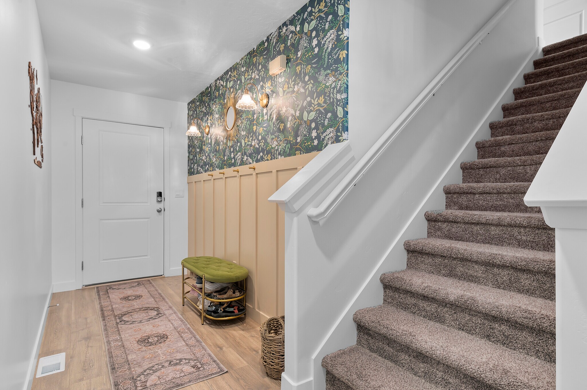 entryway - 678 W 1870 S