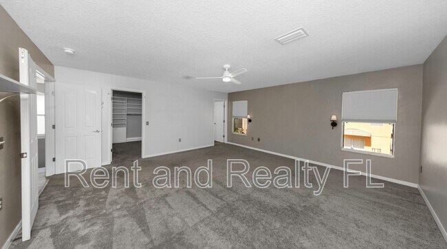 Building Photo - 12107 Fern Haven Ave