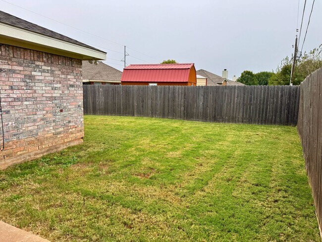 Building Photo - 5426 Ricci St