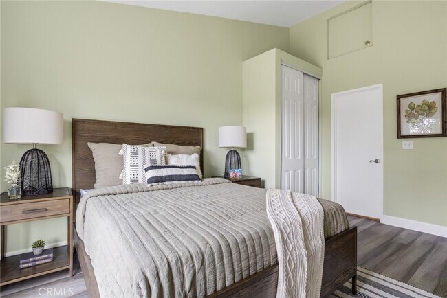 Building Photo - 12421 Blazing Star Ct