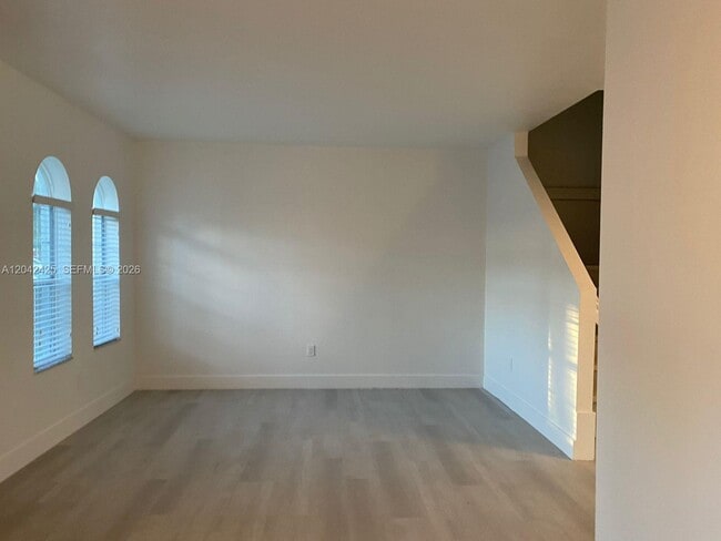 Building Photo - 5245 NW 112th Ave