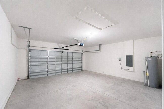 Building Photo - 292 Sofia Ln