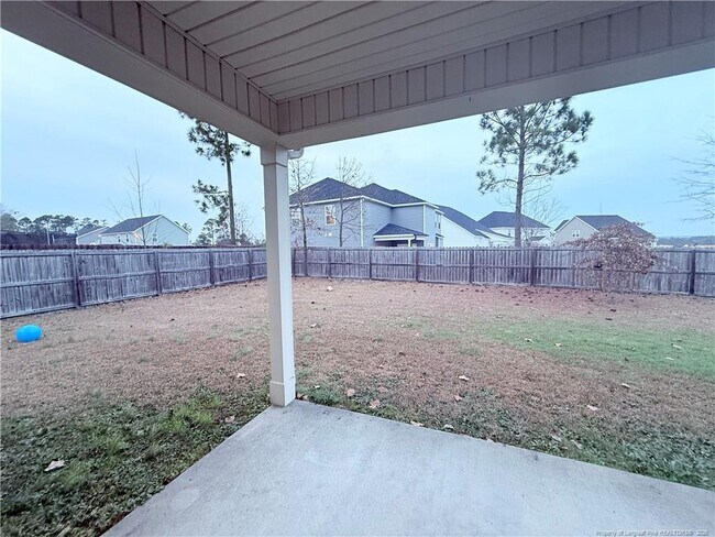 Building Photo - 471 Century Dr