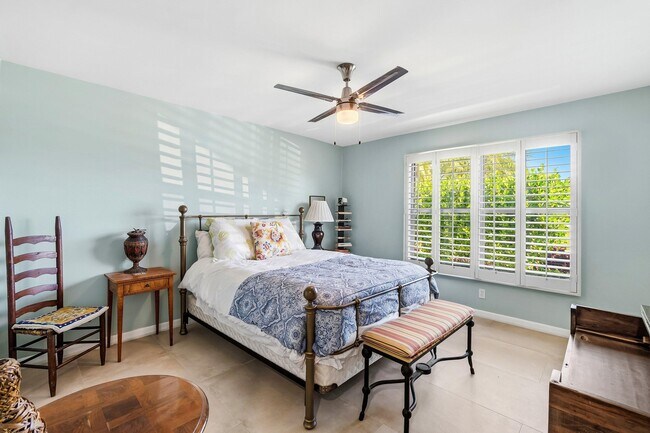 Building Photo - 2579 Bedford Mews Dr